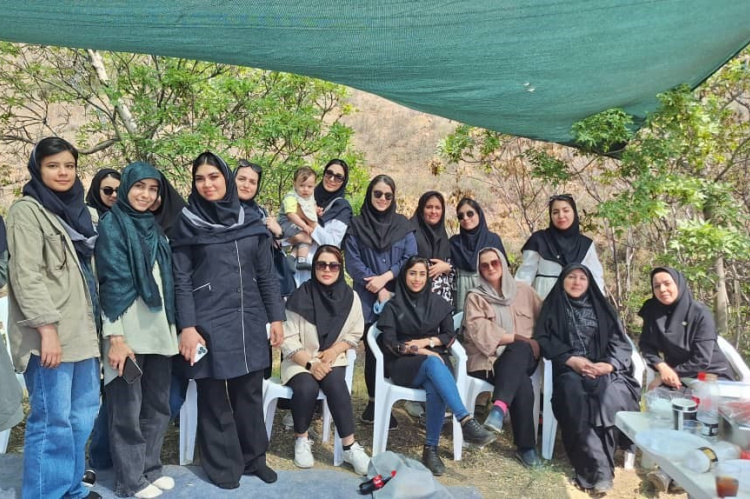 برگزاری جشن دهه کرامت در پژوهشکده توسعه صنایع شیمیایی ایران  با حضور در دامان طبیعت