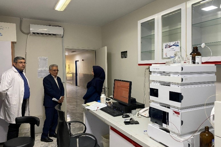 پژوهشکده توسعه صنایع شیمیایی جهاد دانشگاهی، معین جهاد کشاورزی استان خراسان شمالی در زمینه احداث کارگاههای صنعتی تولید مواد موثره گیاهی و احیاء و بازسازی واحدهای نیمه فعال استان